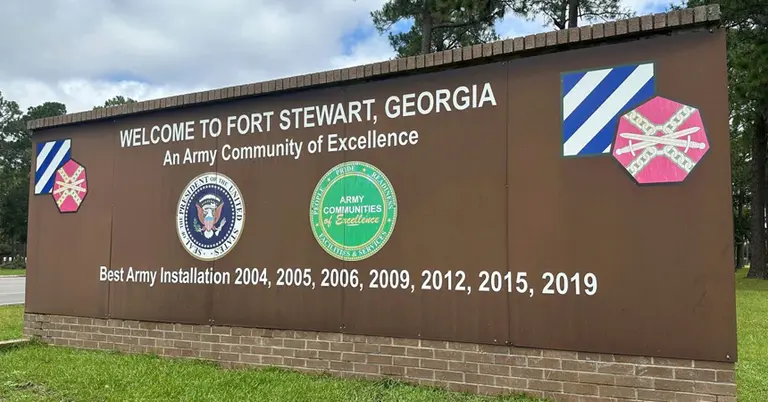 ফোর্ট স্টেওয়ার্ট সেনাঘাঁটি